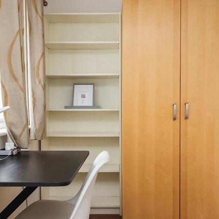 Vibrant Clapham Double Bedroom Londra Esterno foto