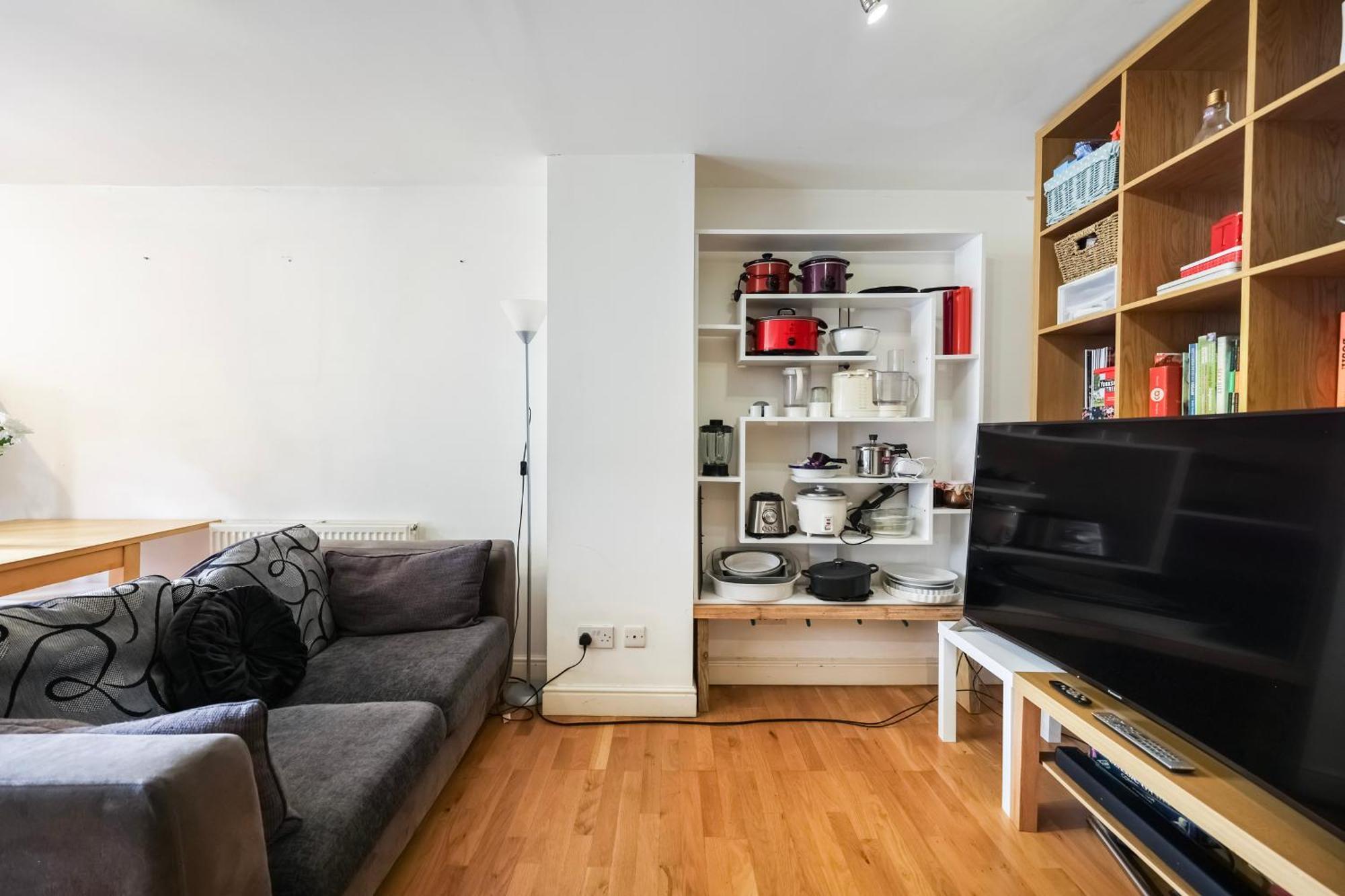 Vibrant Clapham Double Bedroom Londra Esterno foto